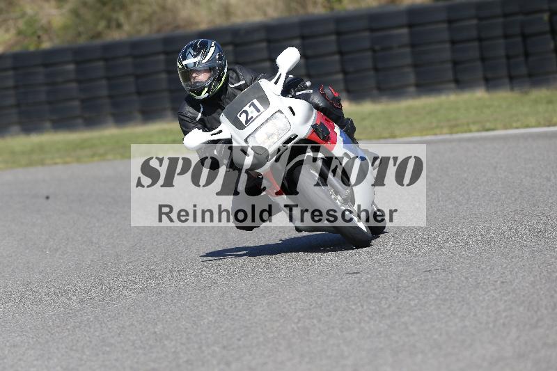 /Archiv-2025/49 26.08.2025 Cornu Master School ADR/gruen-vert/21